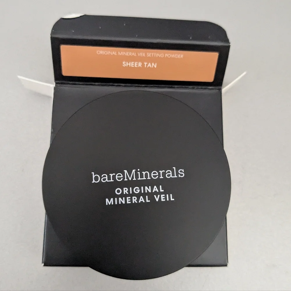 BareMinerals Original Mineral Veil Pressed Setting Powder, Sheer Tan